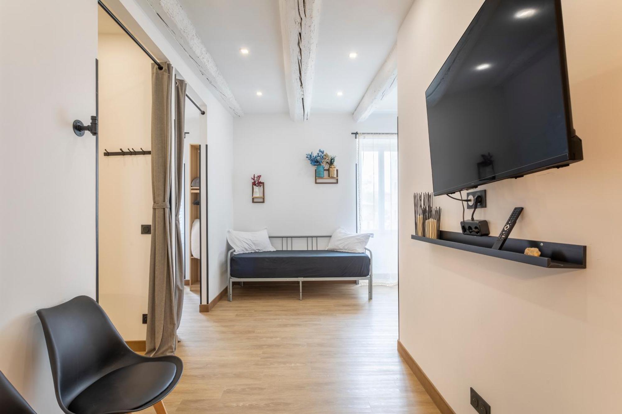 Апартаменты Adira Marseille Panier 2 Etoiles Экстерьер фото