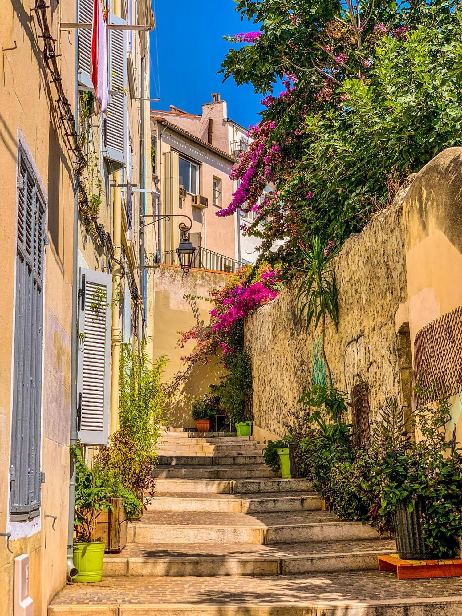 Апартаменты Adira Marseille Panier 2 Etoiles Экстерьер фото